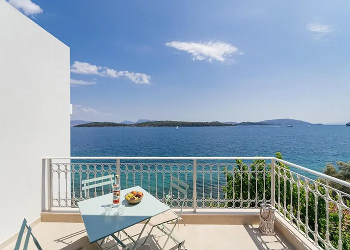 Greek House Complex A6 * Nydri (Lefkada)